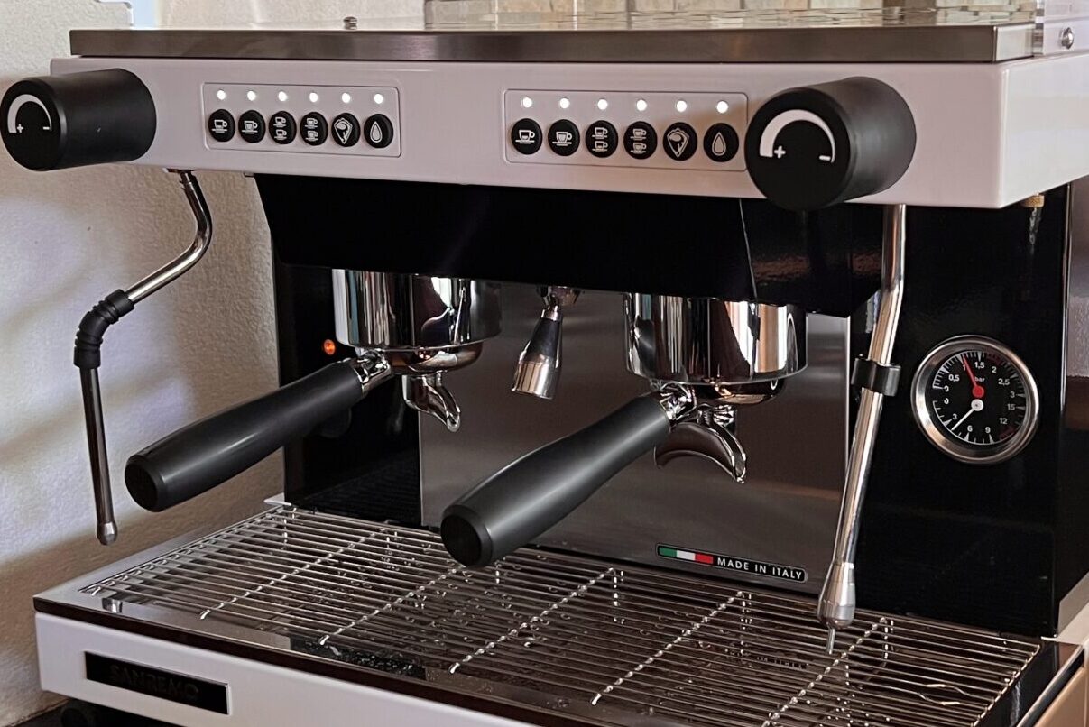 Mehr über den Artikel erfahren Reparatur von Espressomaschinen & Siebträgermaschinen – Fachgerecht vom Meisterbetrieb